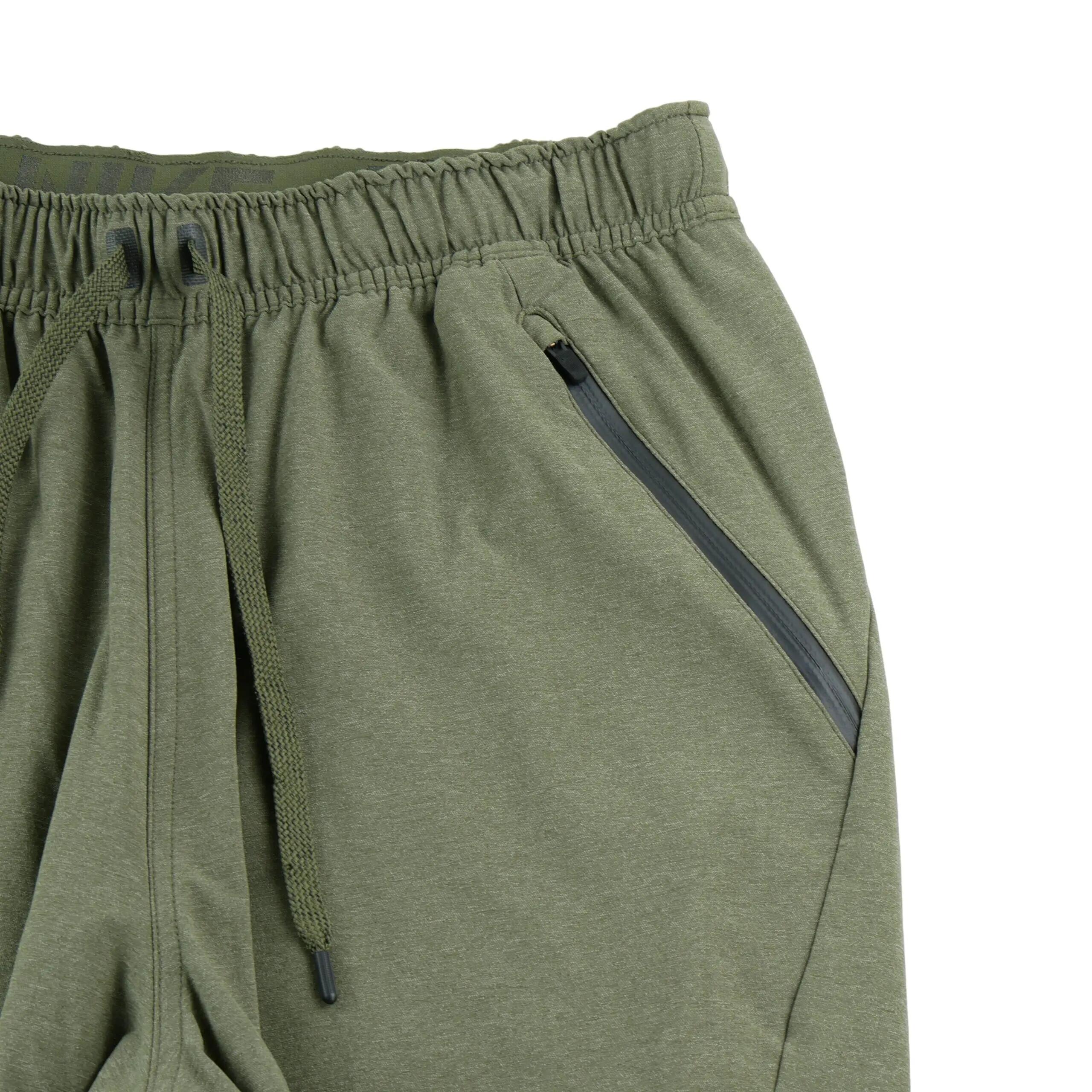 Tweedehands - Heren joggingbroek Tech Woven Pant kaki - Goede staat 4/9
