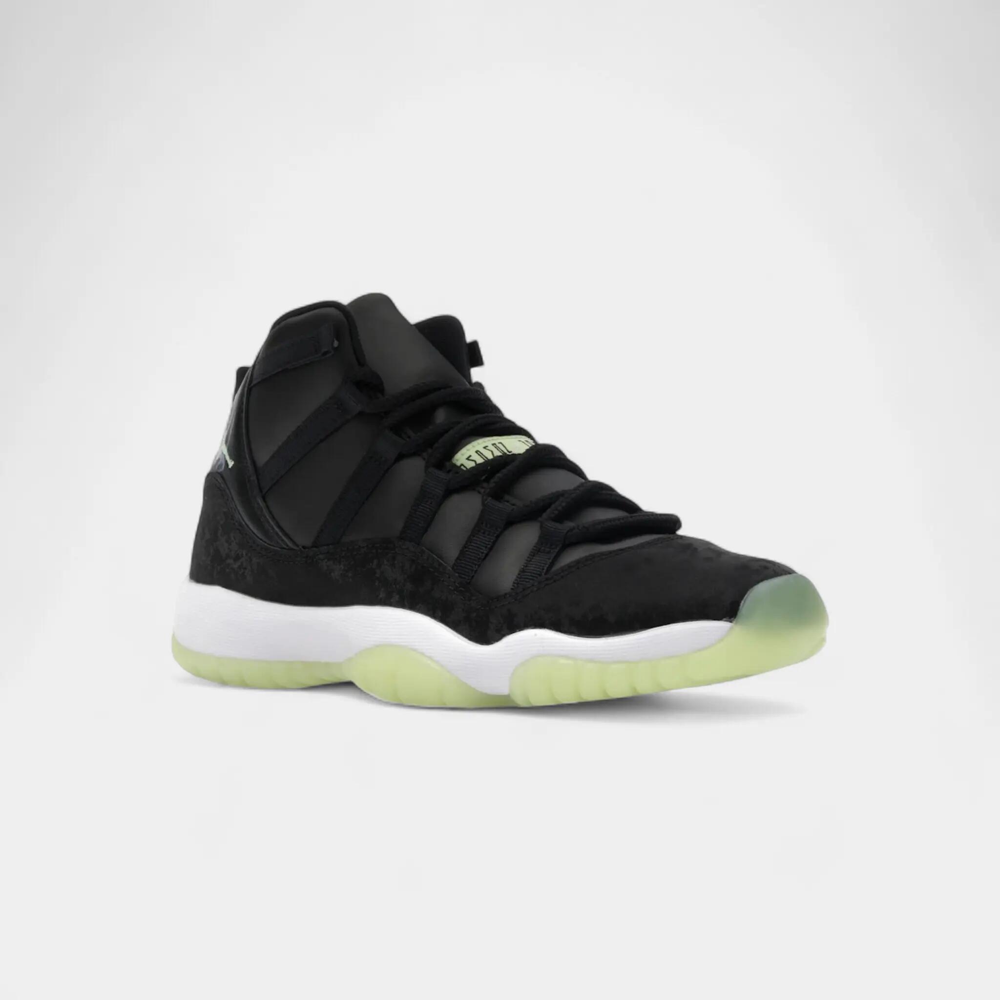 Jordan 11 Retro Black Barely Volt (GS) 2/5
