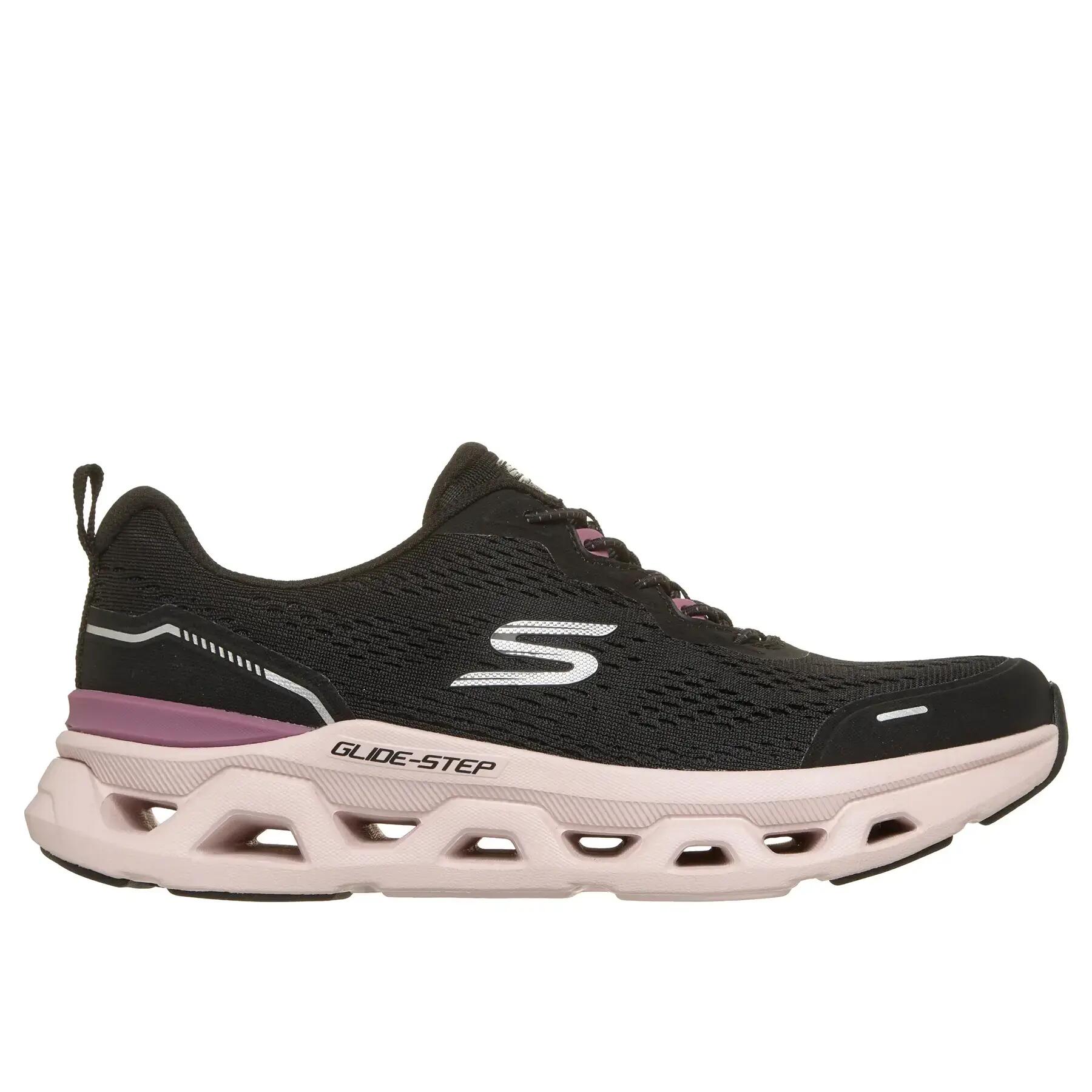 SKECHERS picture
