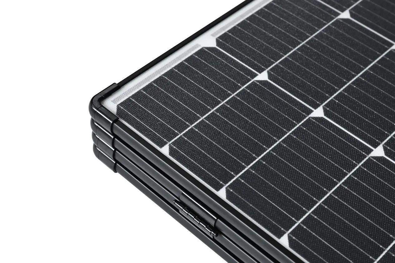 Panel solar portátil plegable 440 W Fusion 440 6/10