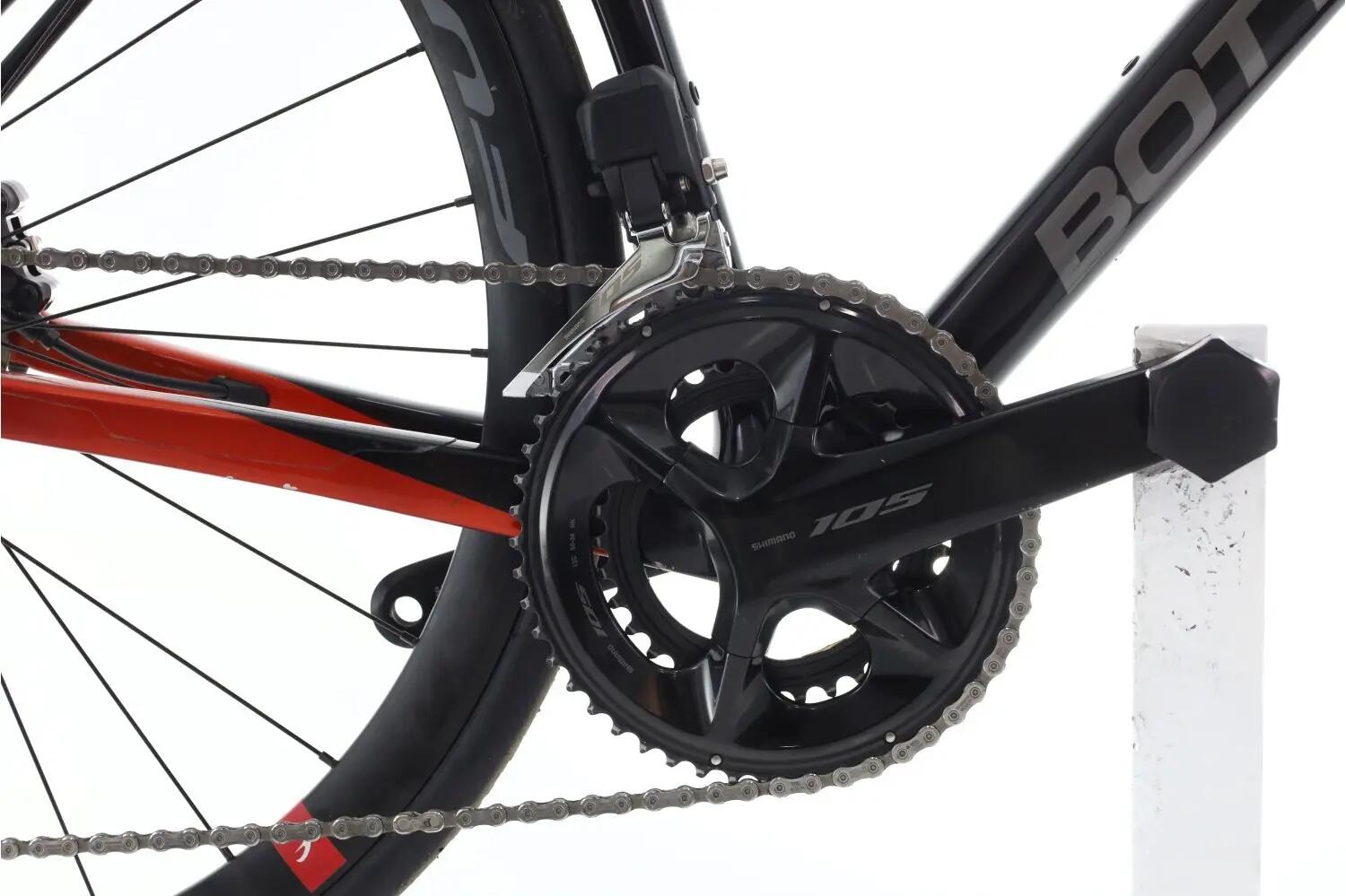 Vélo de route reconditionné · Bottecchia 8Avid Ultimate Di2 12V · Très bon état 4/8