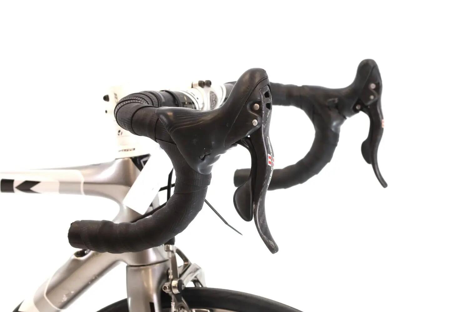 Bici strada ricondizionata ·  Madone 5.5 · Ottimo stato 6/8