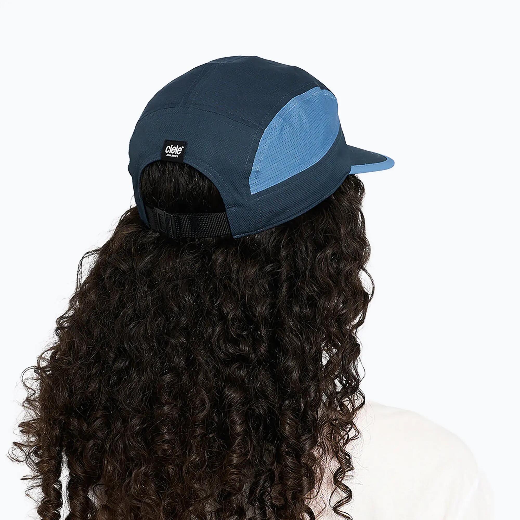 Gorra con visera Ciele Athletics GOCap Field IconicBar índigo 6/7