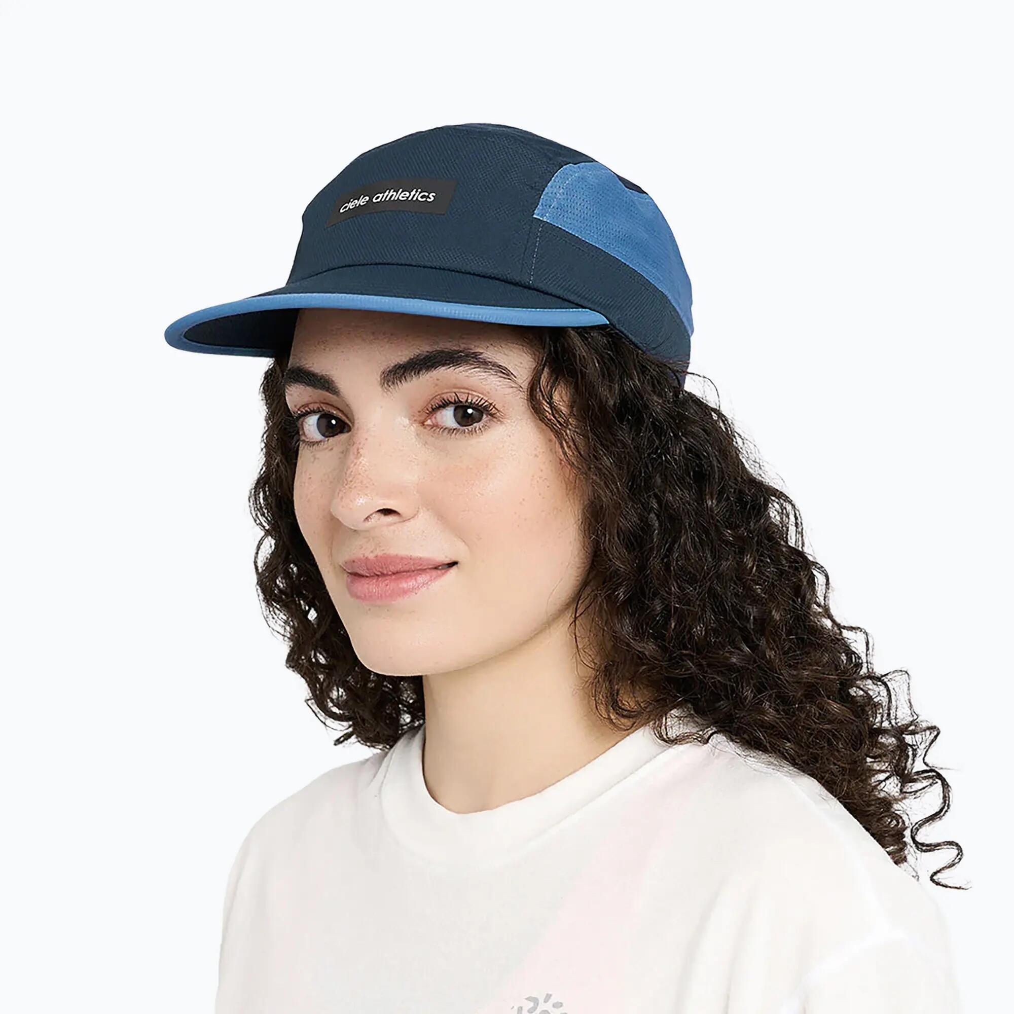 Gorra con visera Ciele Athletics GOCap Field IconicBar índigo 5/7