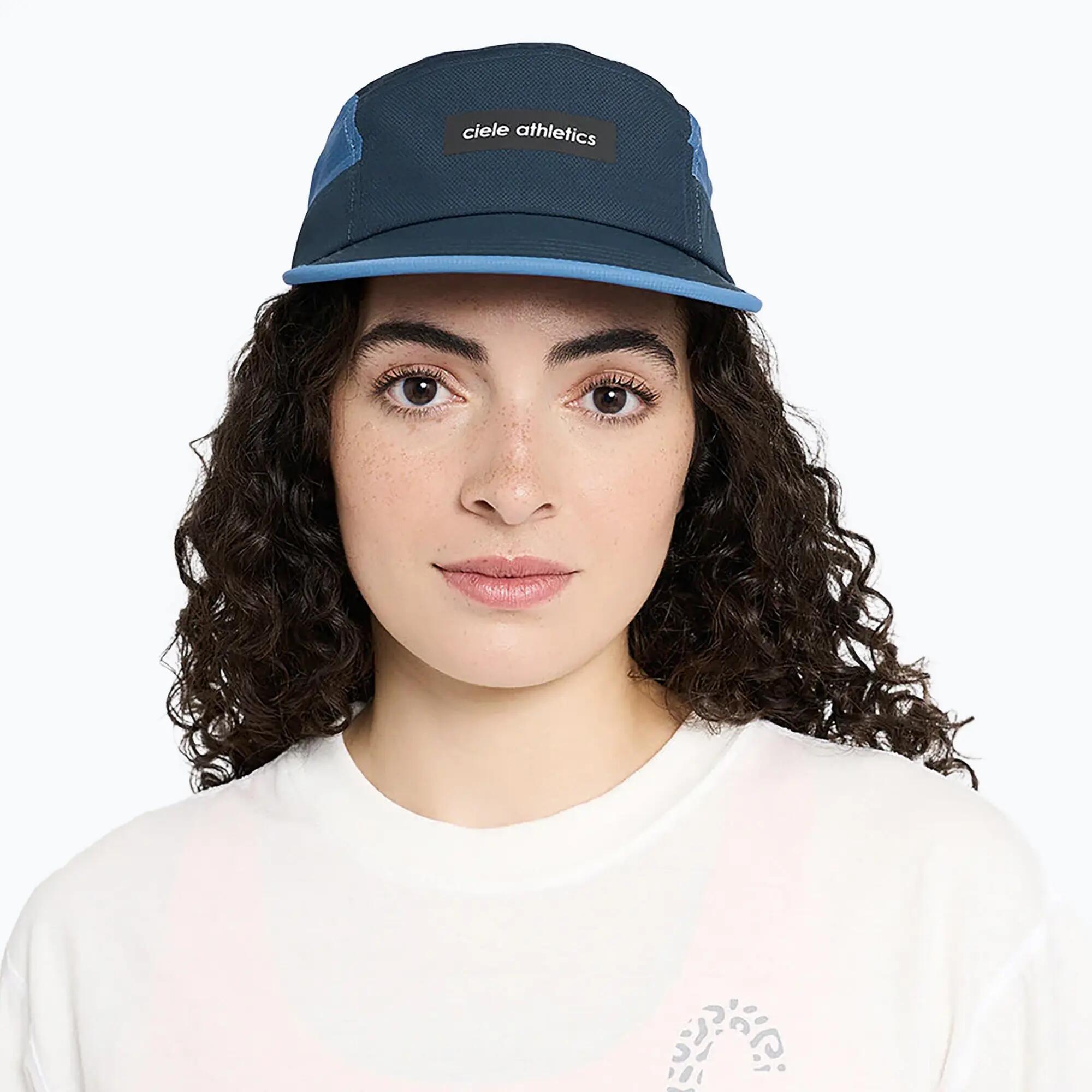Gorra con visera Ciele Athletics GOCap Field IconicBar índigo 4/7
