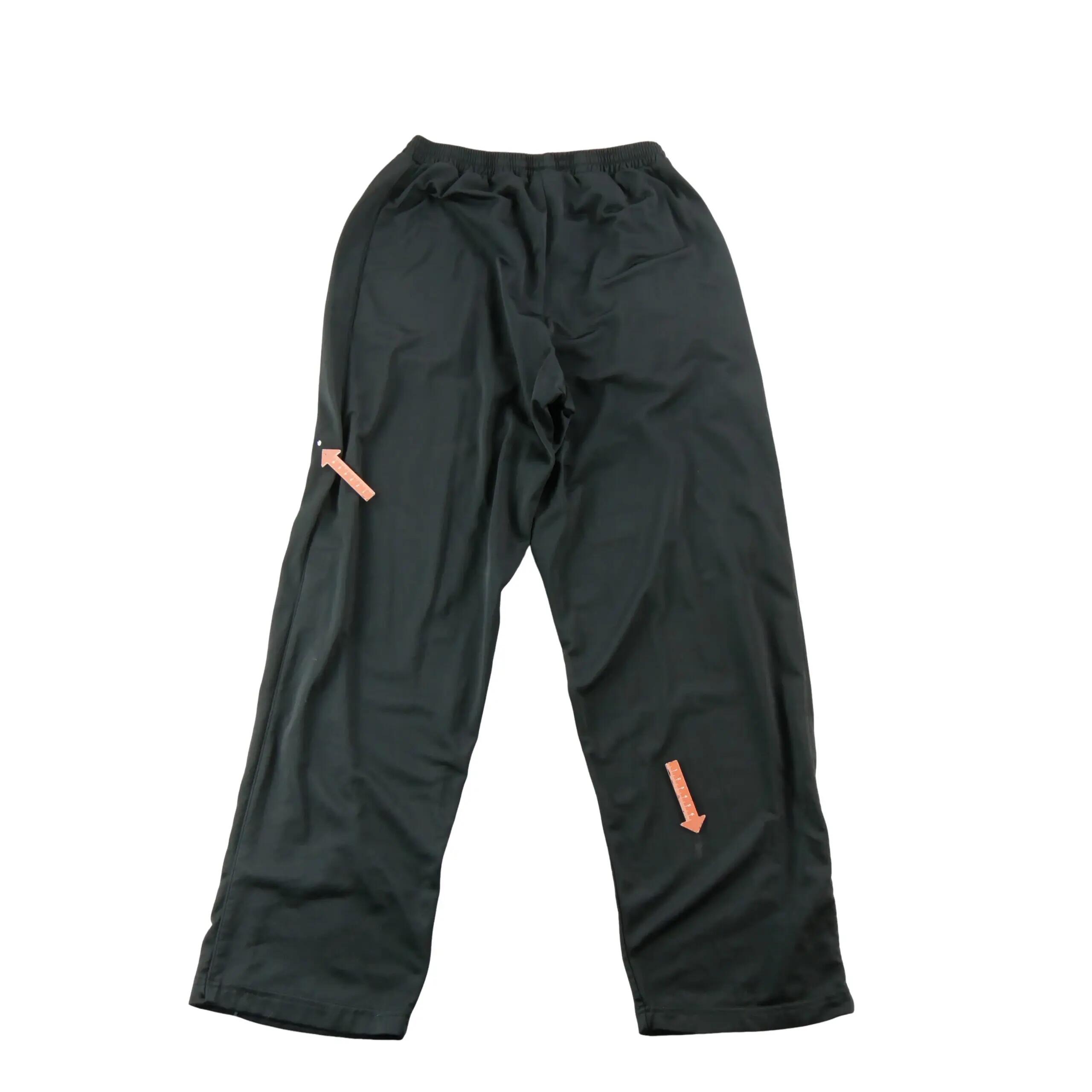 Second life - Joggings męskie z kontrastowymi lamówkami Umbro - Stan dobry 5/9