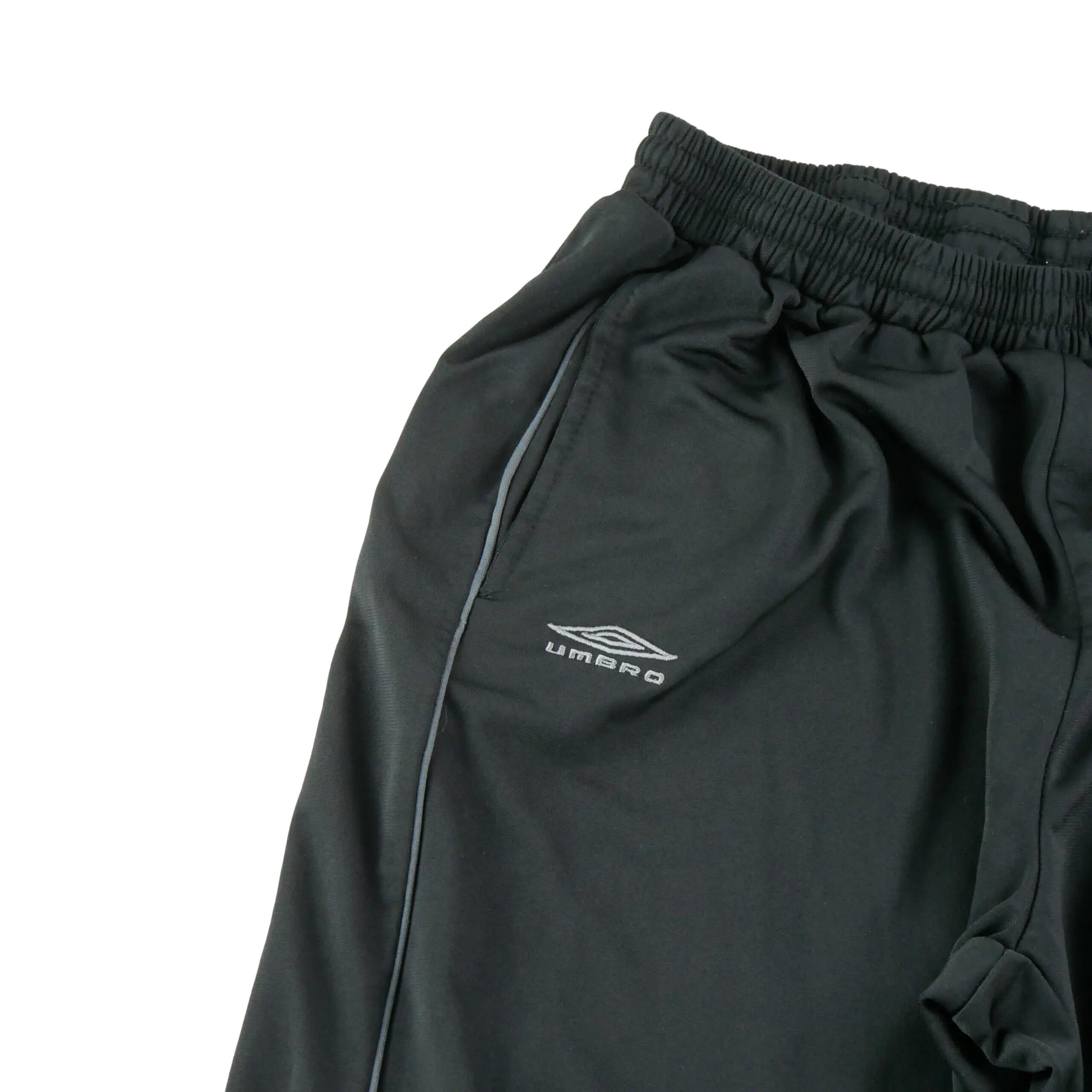 Second life - Joggings męskie z kontrastowymi lamówkami Umbro - Stan dobry 3/9