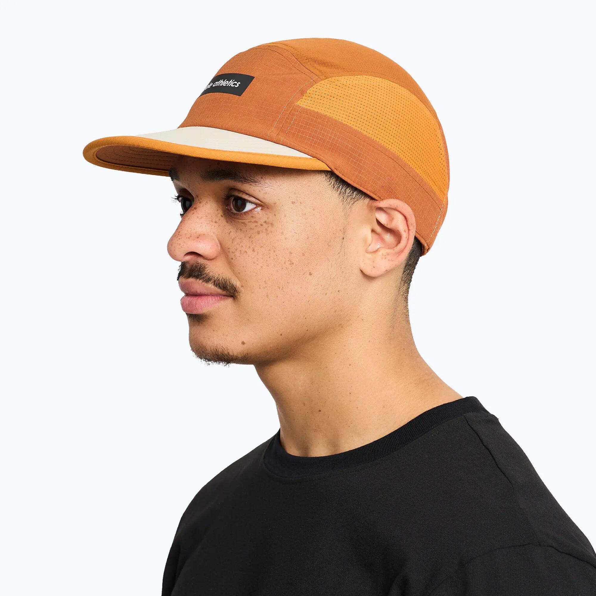 Casquette à visière Ciele Athletics GOCap Field Iconic Bar ginger bread/sunset 6/7