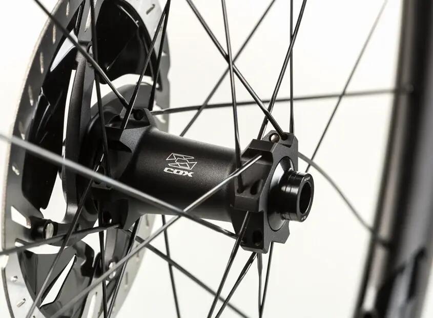 COX Myth 40 Tubular Disc CL Vorderrad 28 Zoll – Carbon-Rennradlaufrad für Scheib 3/3