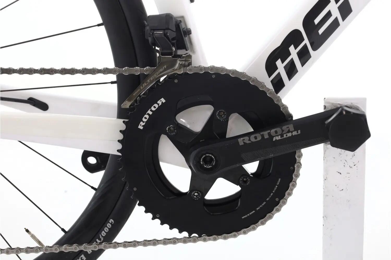 Vélo de route reconditionné ·  F12 Di2 12V · Très bon état 4/8