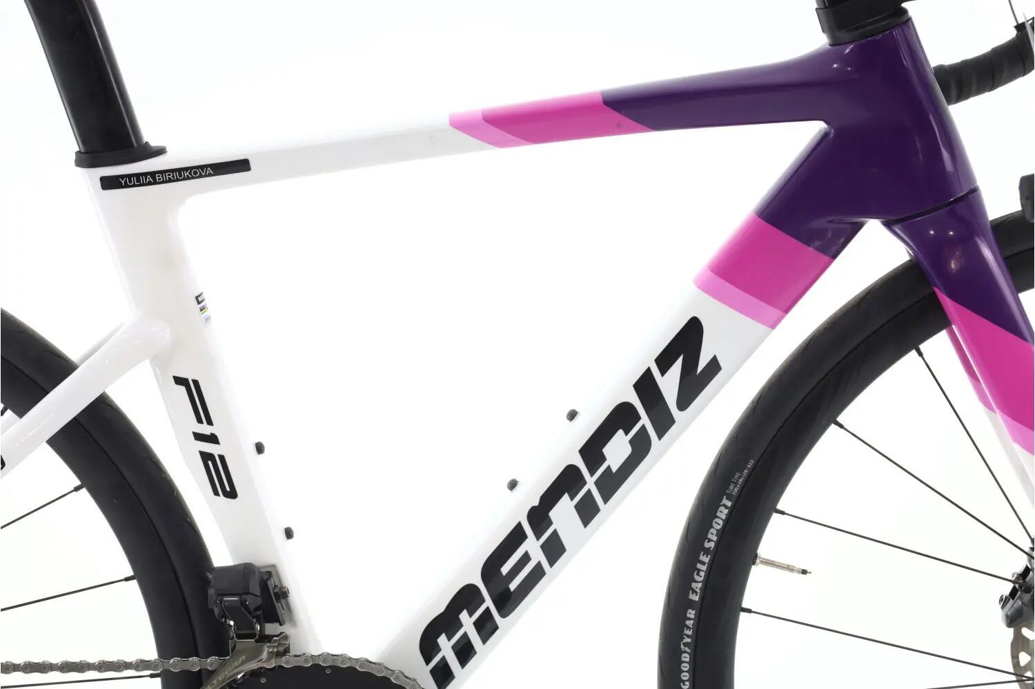 Vélo de route reconditionné ·  F12 Di2 12V · Très bon état 2/8