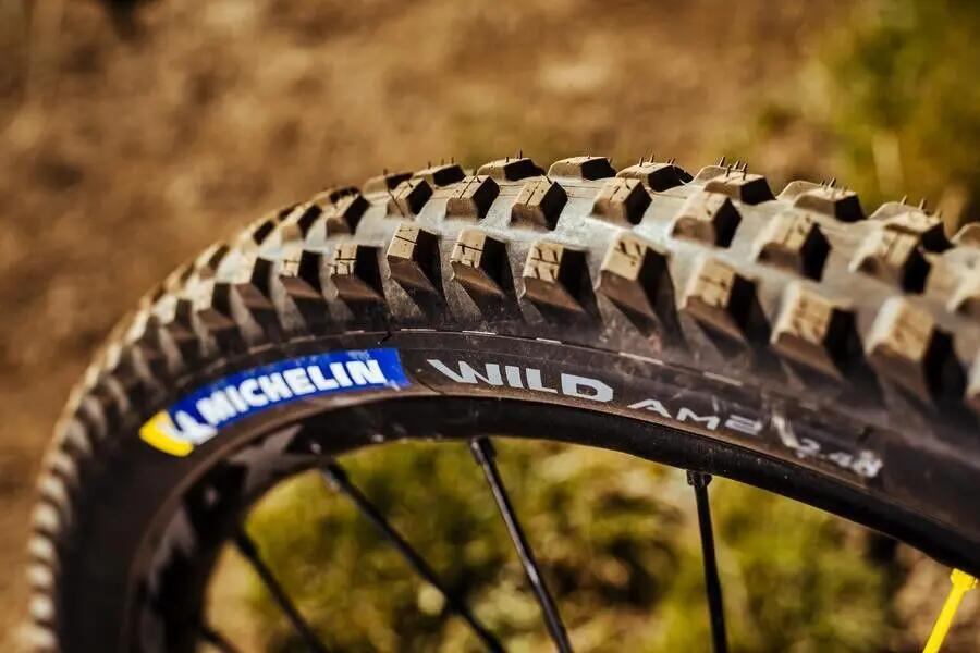 Michelin Wild AM2 Competition Line 29'' Tubeless Ready Soft Gravity Shield GUM-X 4/5