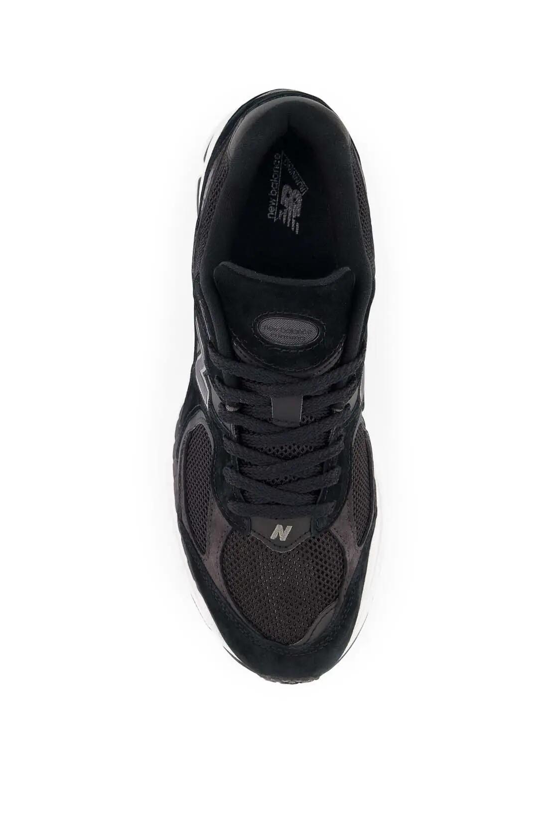 New Balance 2002R black gunmetal sneakers 4/7