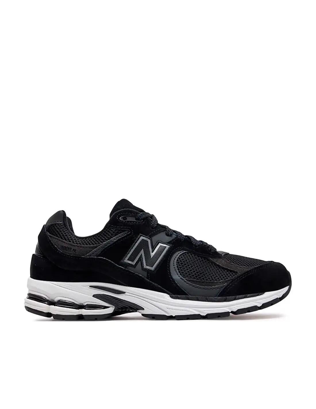 NEW BALANCE picture