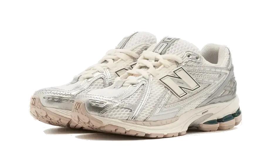 New Balance 1906R Silver Metallic Sea Salt 2/6
