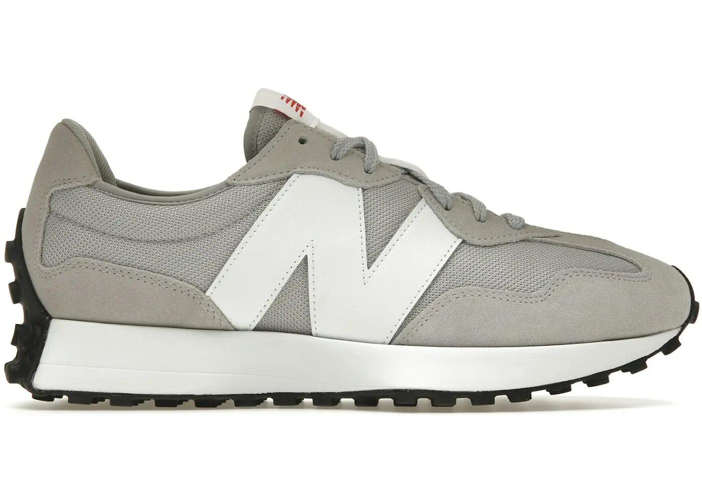 NEW BALANCE picture