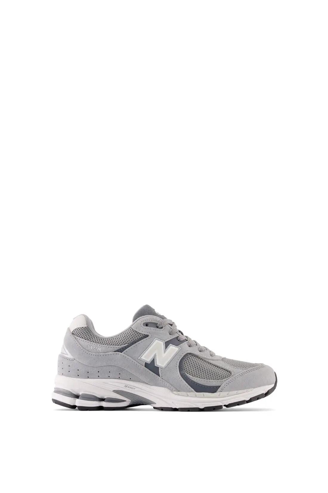 NEW BALANCE picture