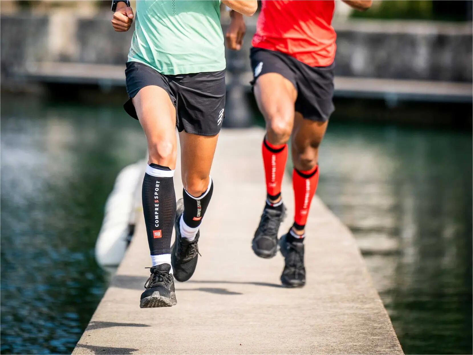 Manchons de compression pour mollets "R2 3.0" Compressport (lot de 2) 5/5