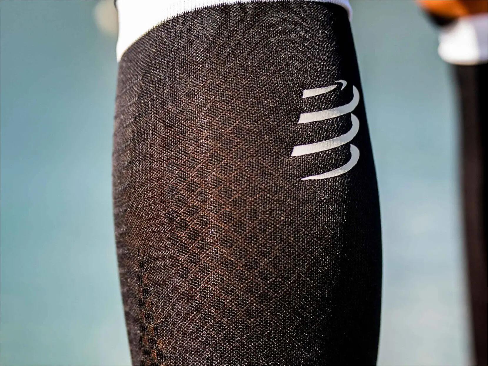 Manchons de compression pour mollets "R2 3.0" Compressport (lot de 2) 3/5