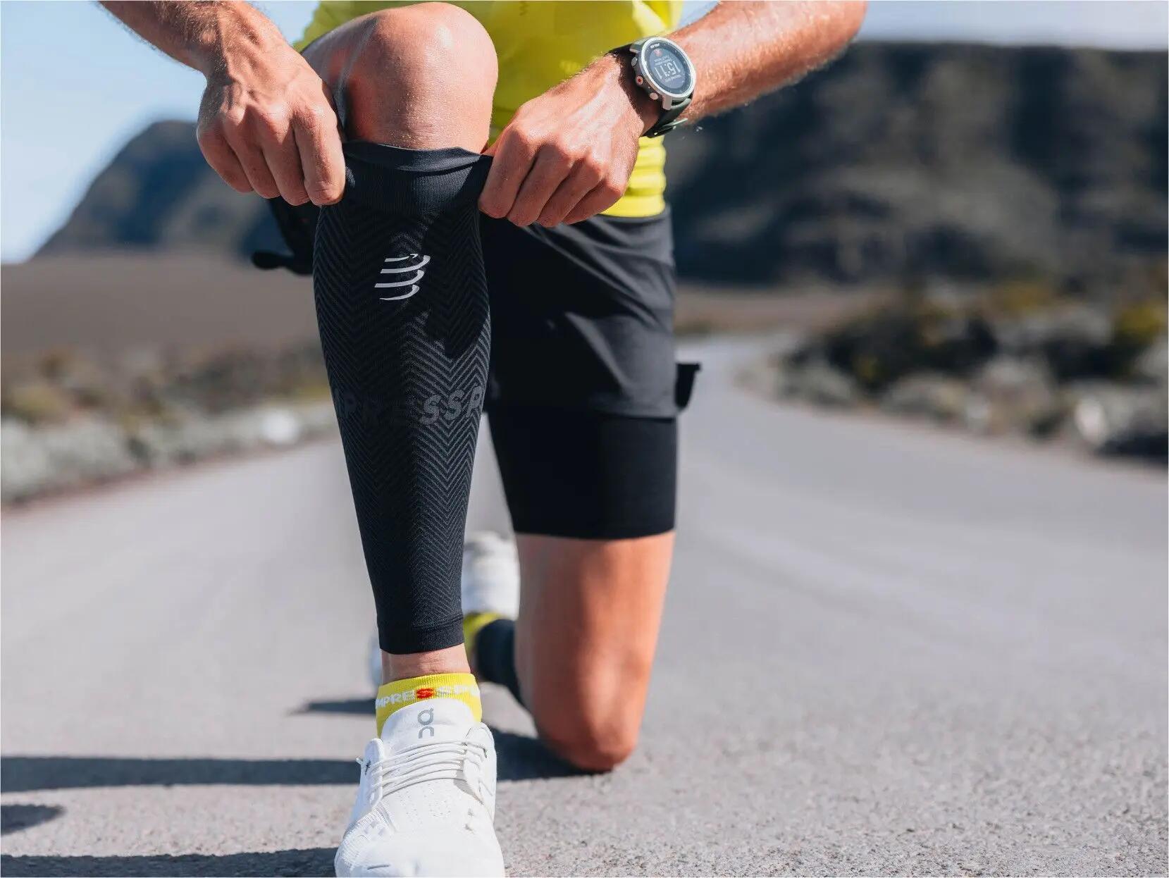 Manchons de Compression Compressport R2 Oxygen Noir 4/7