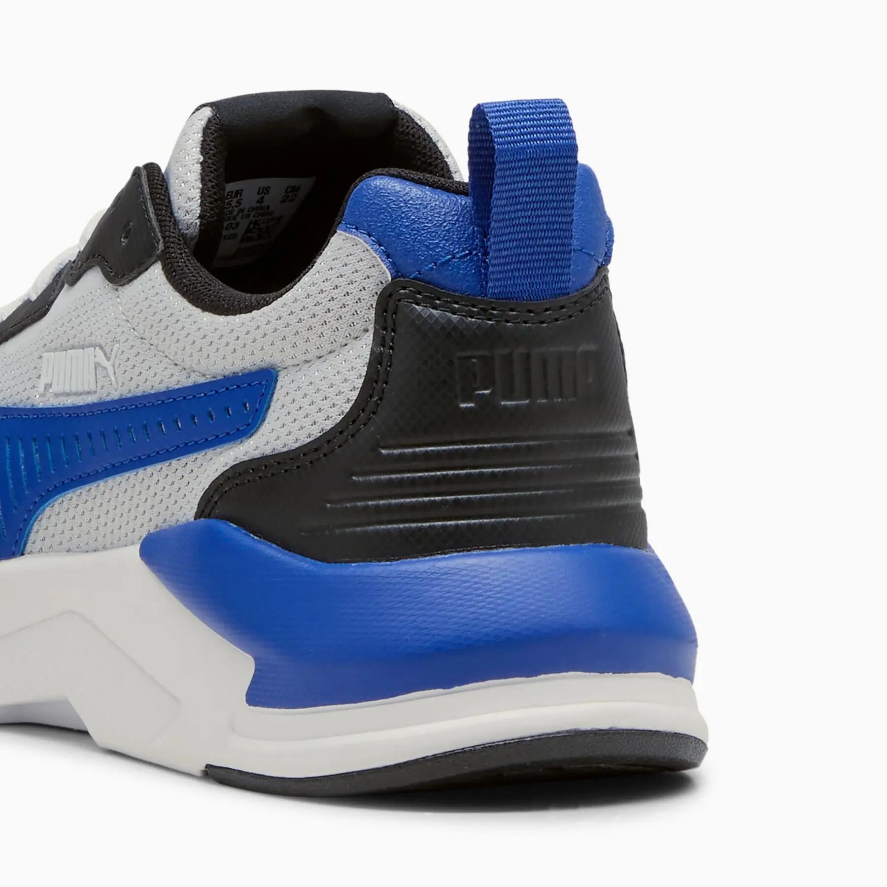 Tênis esportivo infantil Puma X RAY 6/7