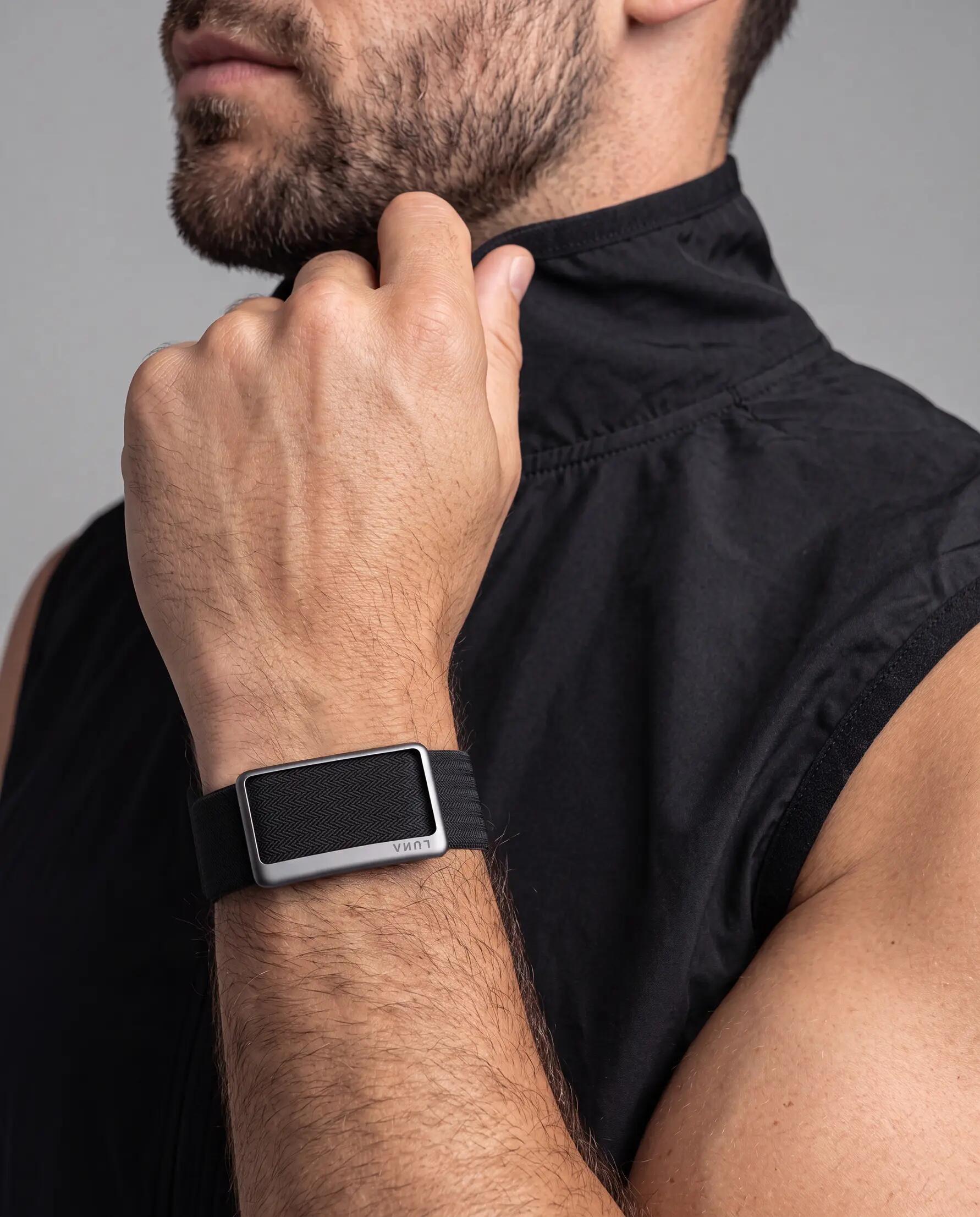 Smartband NOISE LUNA BAND Preto Onix 3/12