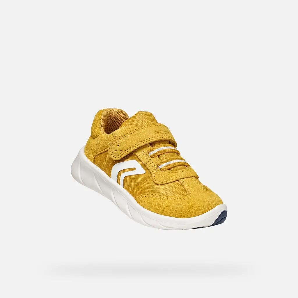 Baskets Bébé Garçon B FOOT-RUN BOY Ocre/Blanc 6/7