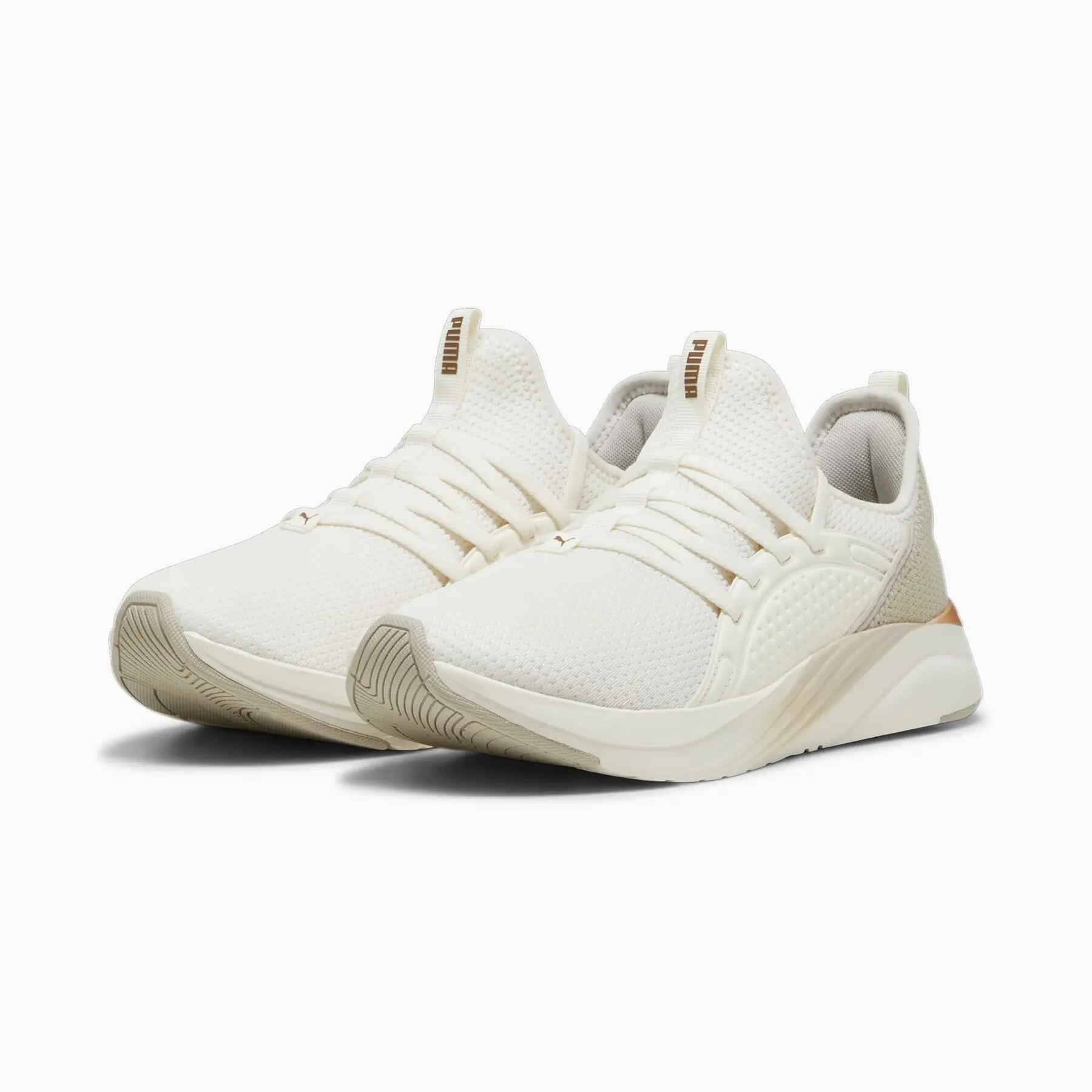 Tênis esportivo feminino Puma SFTRIDE SOPHIA 1/9