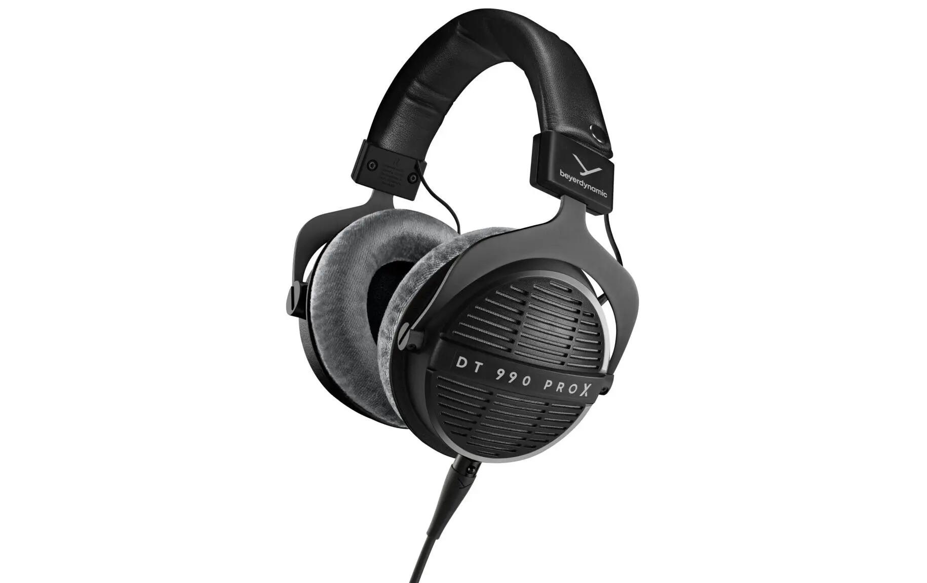 BEYERDYNAMIC picture