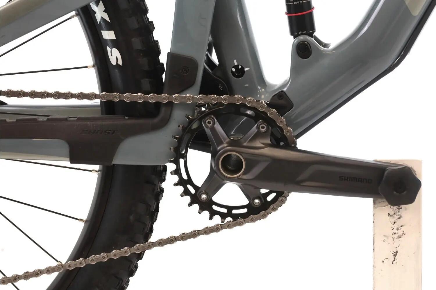 Segunda Vida · MTB ·  Riot AM CF Pro XT · Muy buen estado 4/8