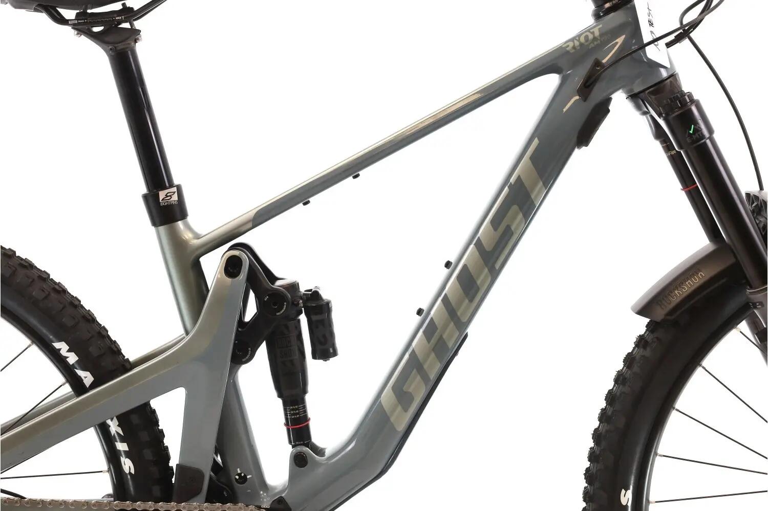 Segunda Vida · MTB ·  Riot AM CF Pro XT · Muy buen estado 2/8