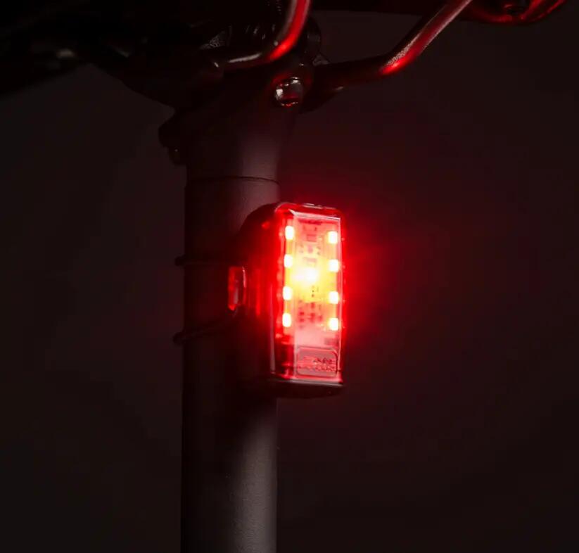 Feu arrière KTV Drive Pro+ 150 Lezyne 2/2
