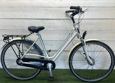 Batavus stadsfiets bike, wit