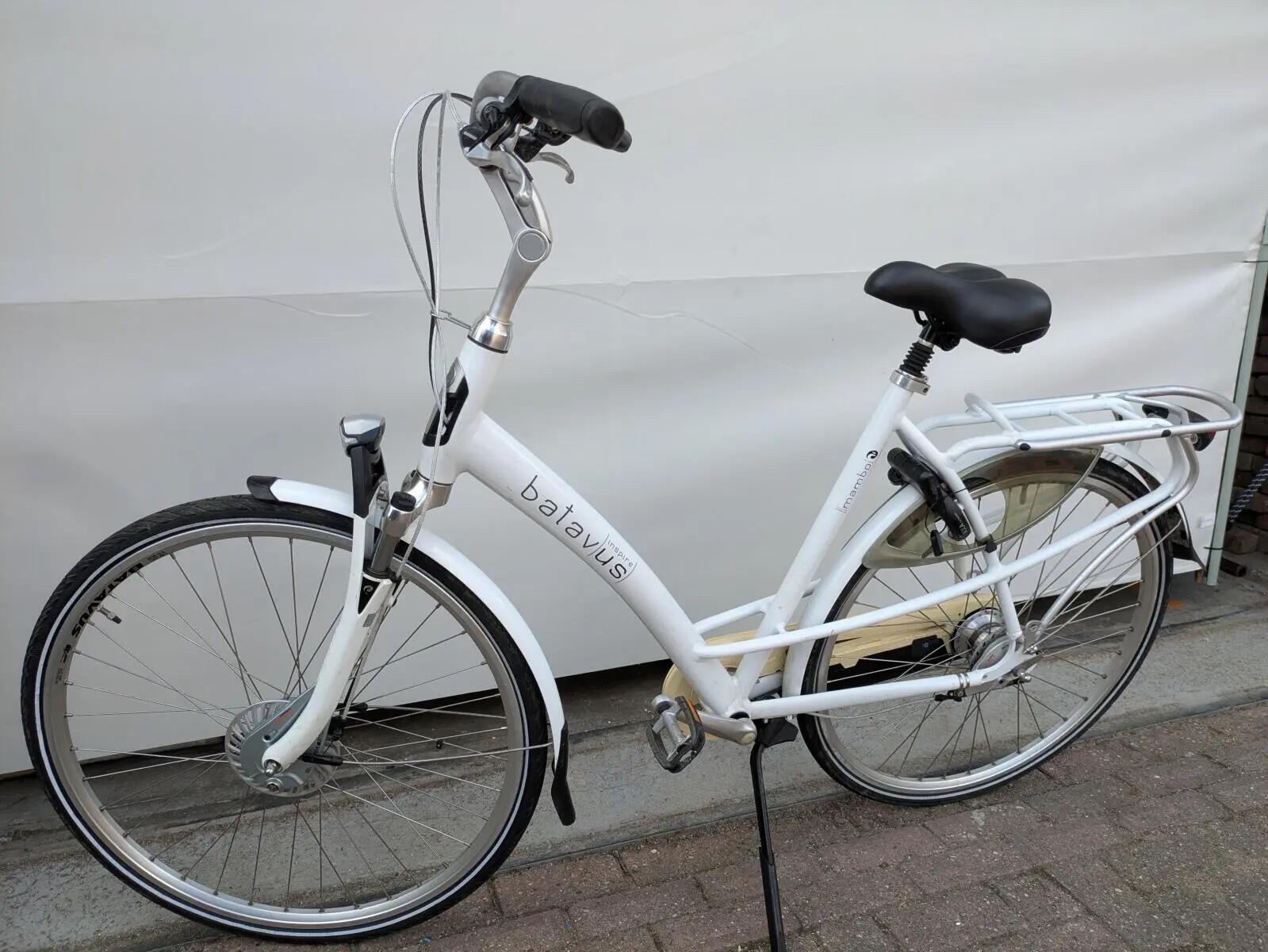 Batavus Mambo Inspire, wit 4/5