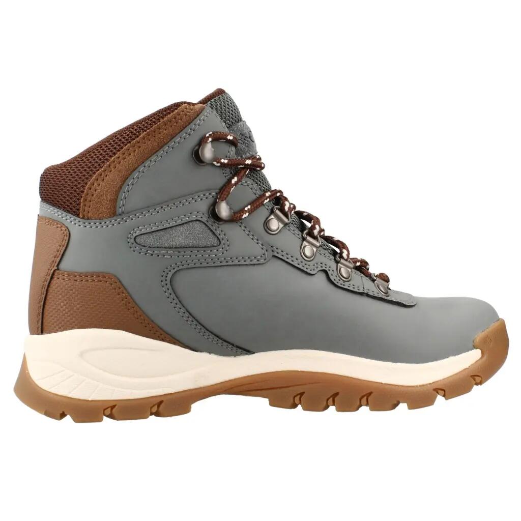 Columbia Model Newton Ridge Plus Kleur Grijs 4/10