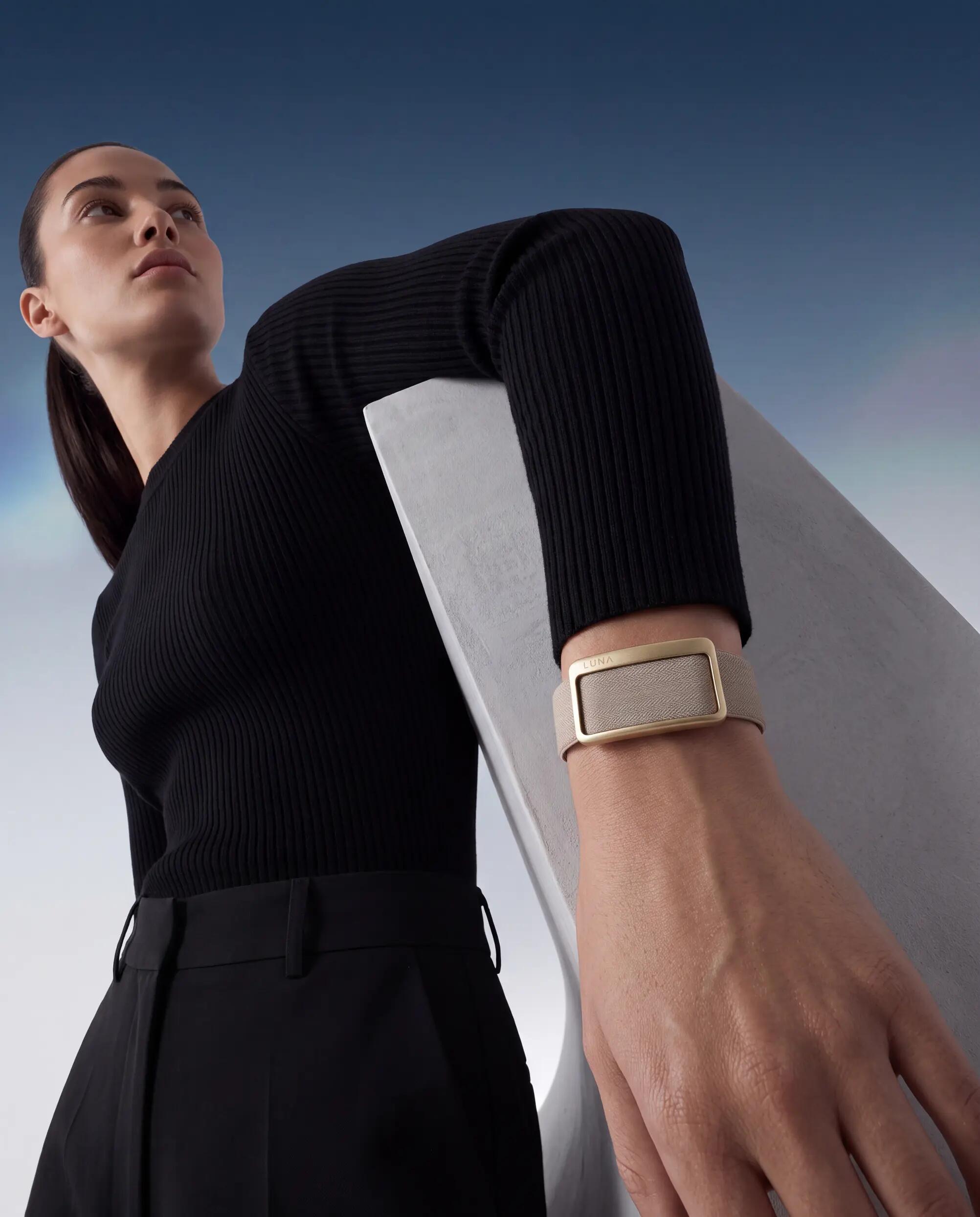 Smartband NOISE LUNA BAND Bege Deserto 6/15