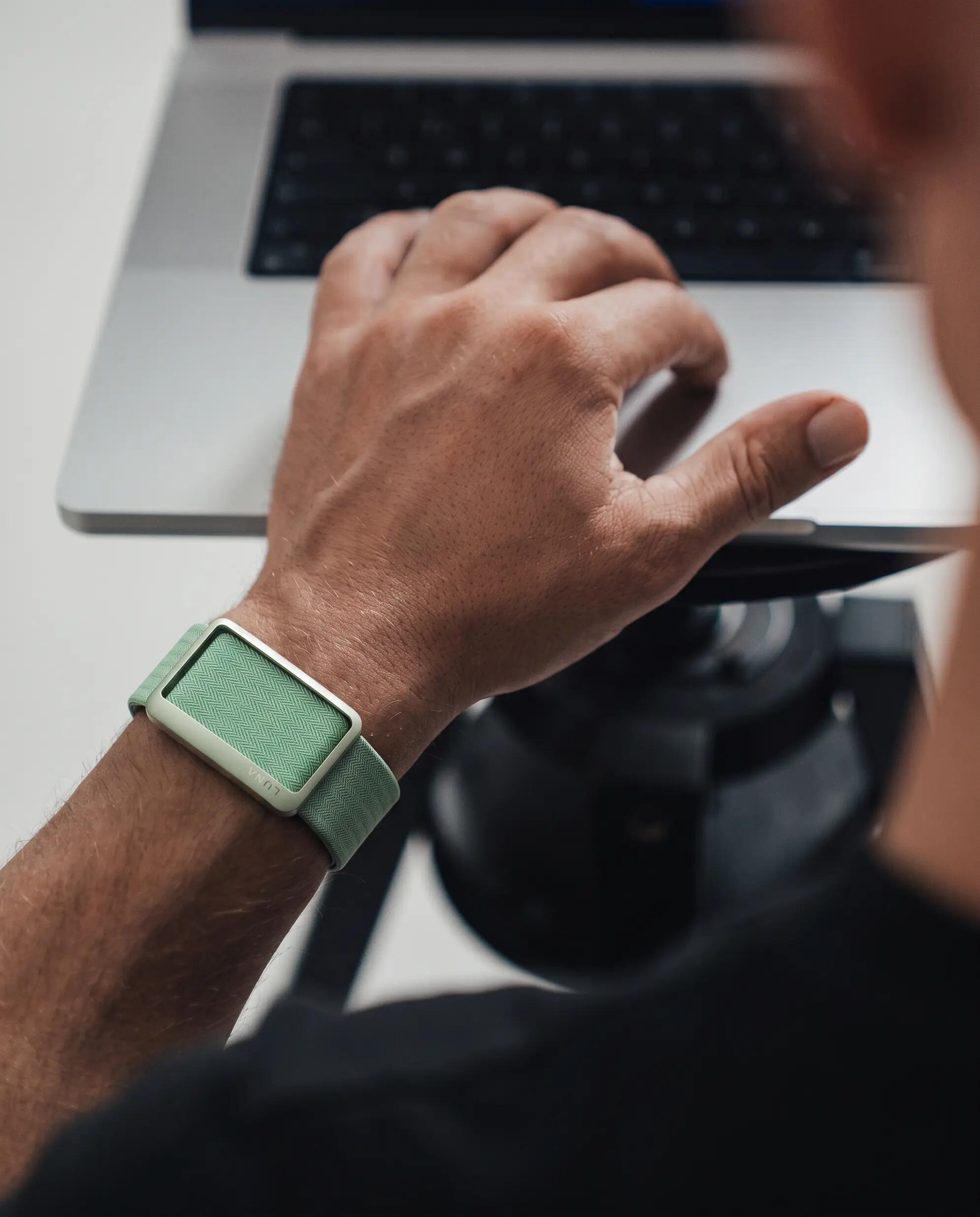 Braccialetto di attività - Smartband - NOISE LUNA BAND Verde Aloe 7/15