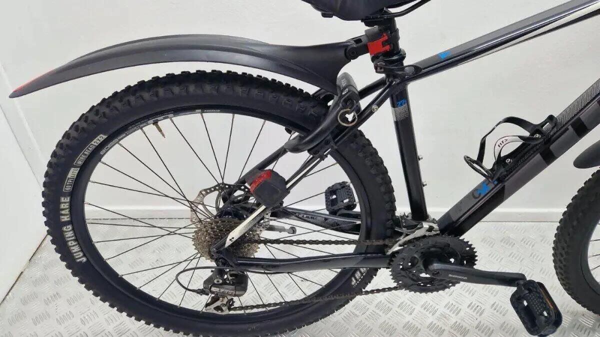 Cube Aim| Gebruikt | 3 maanden garantie | 27.5 inch |, zwart 3/3