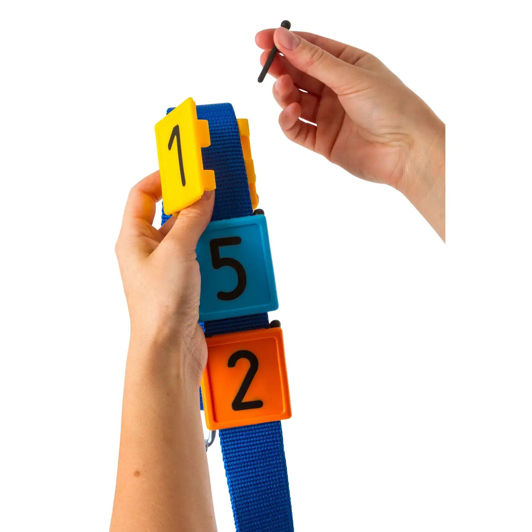 Plaqueta numerada para colar dobrável Kerbl (x6) 3/3