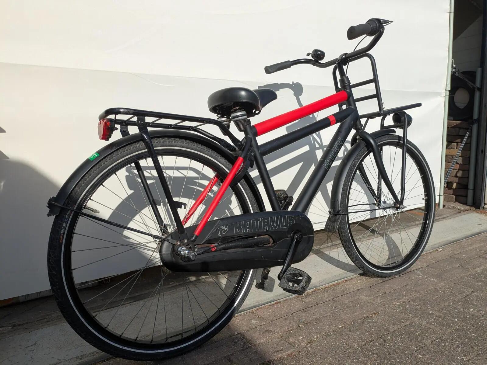Batavus Amigo, zwart 2/5