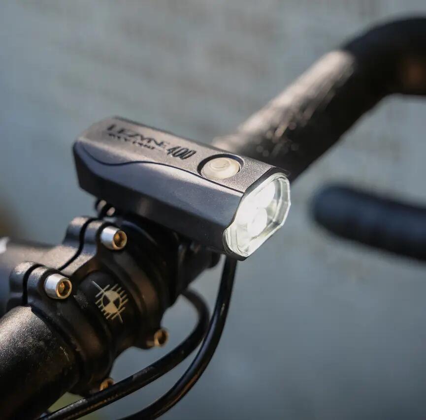 Phare avant LED KTV Drive Pro 400+ Lezyne 2/4