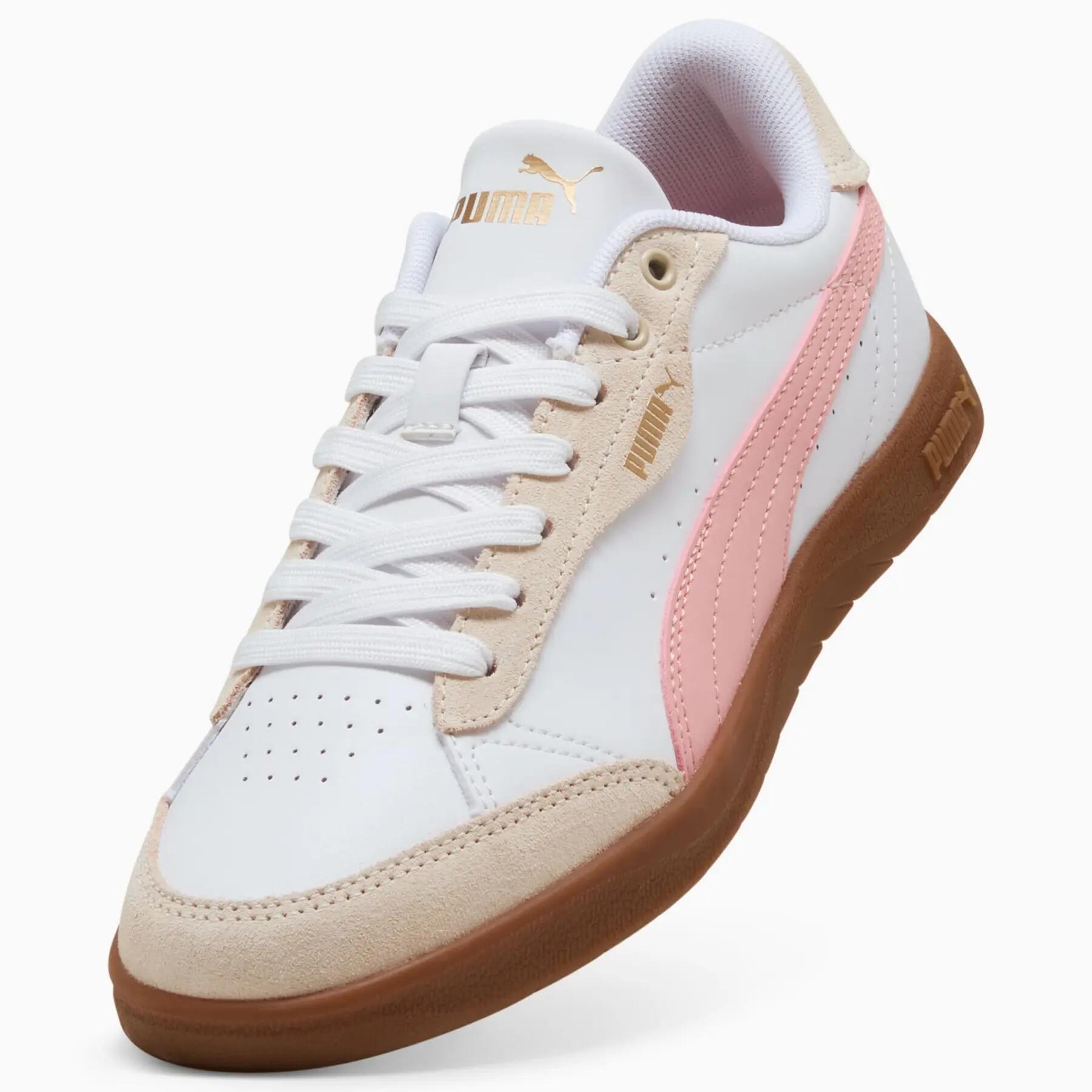 Tênis esportivo feminino Puma VIKKY STAR 5/7