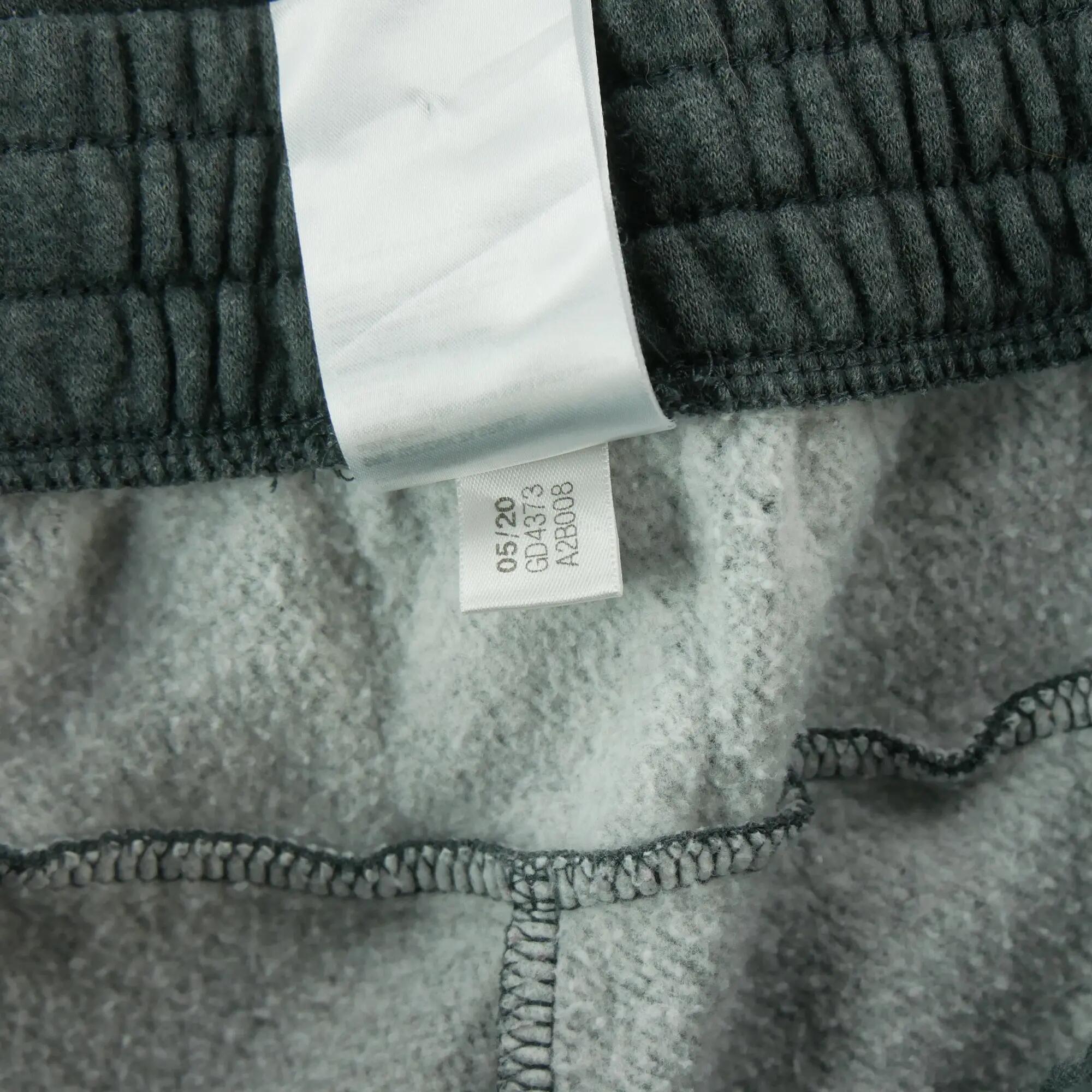 Second life - Joggings damskie Adidas sportowe regular fit - Jak nowy 8/8