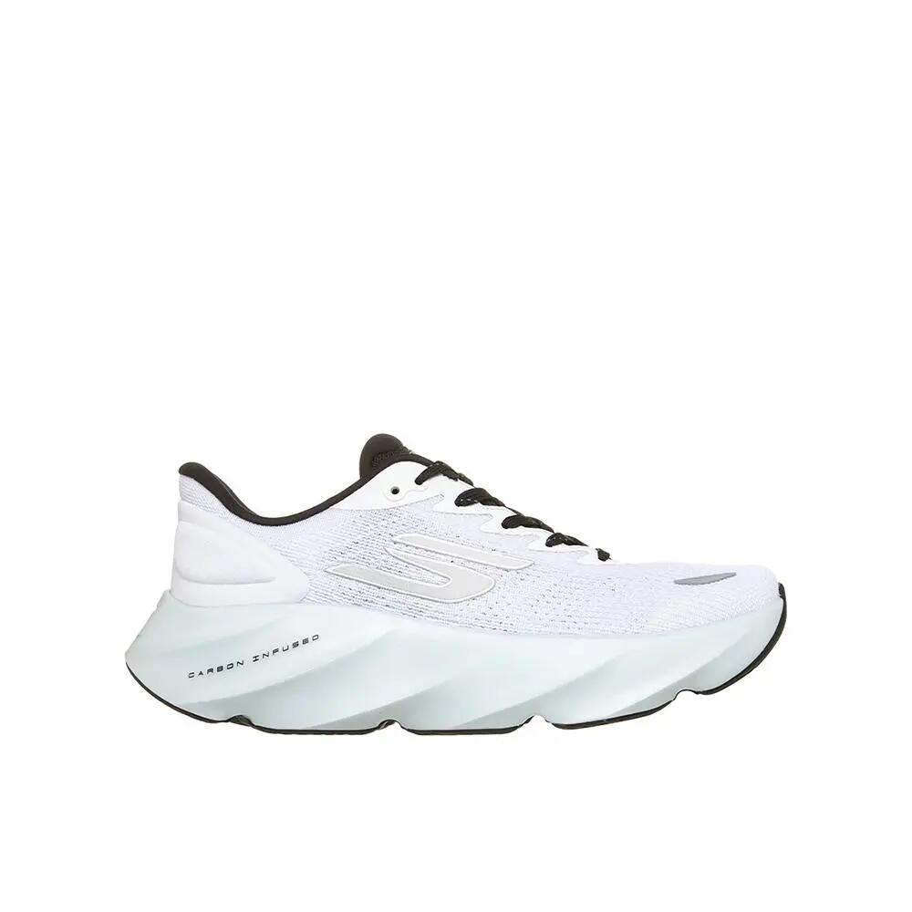 SKECHERS picture