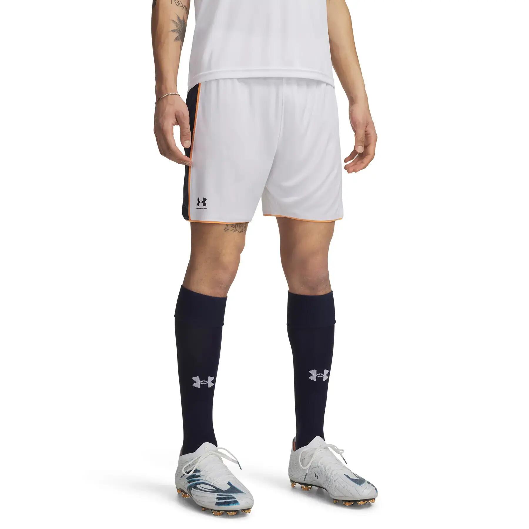 UNDER ARMOUR picture