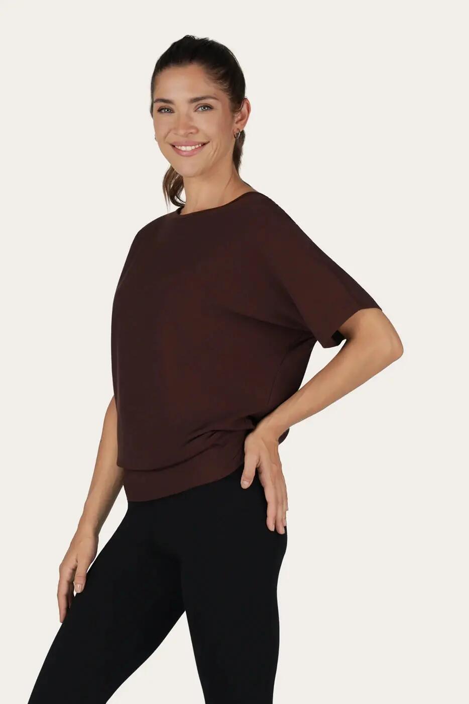 T-shirt Yoga & Pilates Budhi Coupe Ample, manche chauve-souris - Cacao 2/6