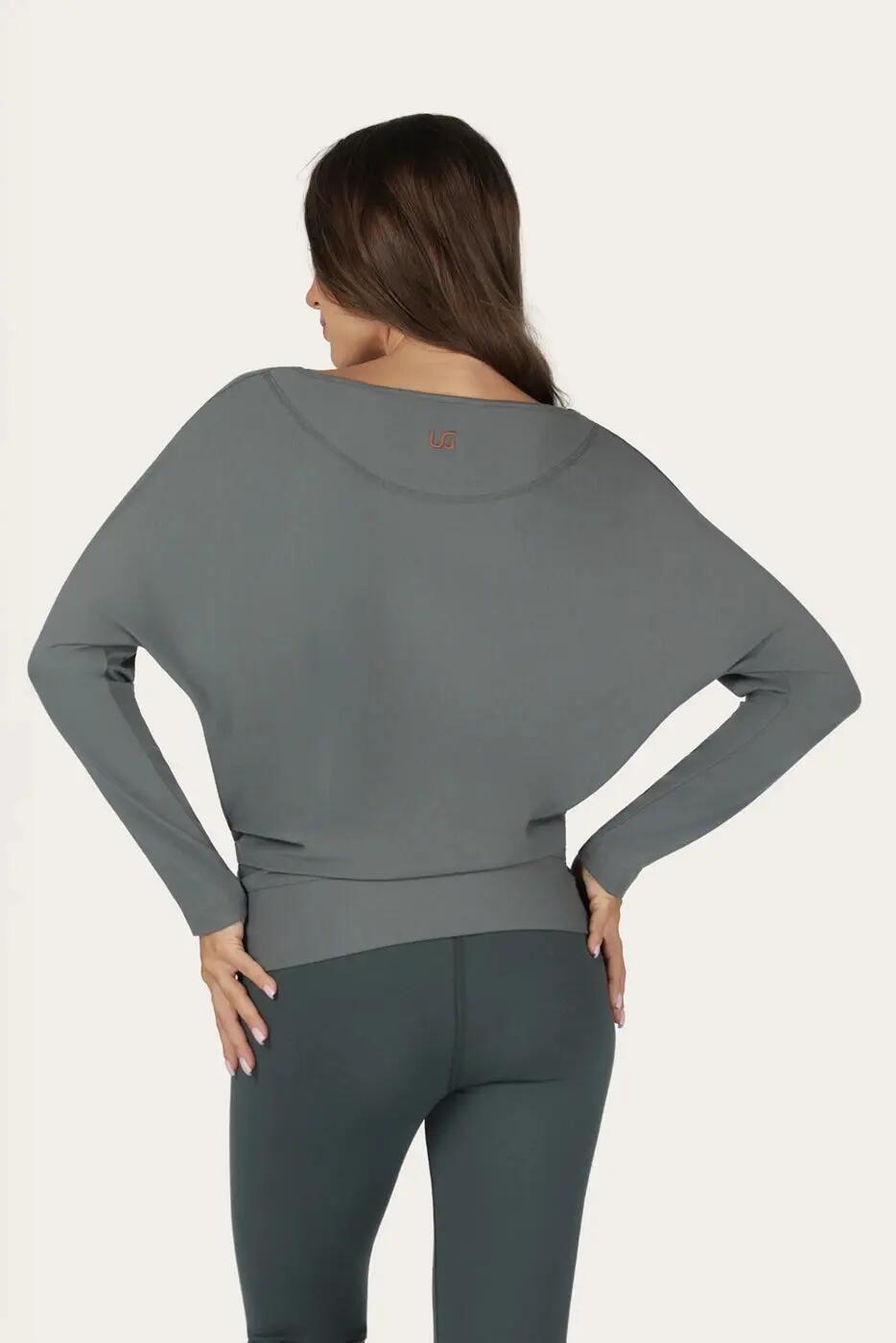 Loosefit batwing Budhi Longsleeve Yoga en Pilates Shirt - Jade 3/6