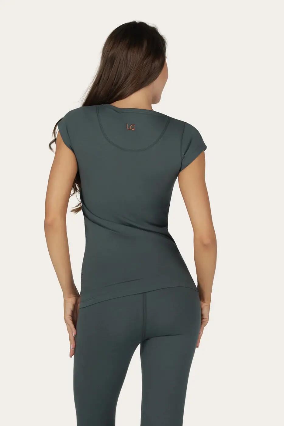 Zefira Yoga en Pilates Tee - Pinyon 2/5
