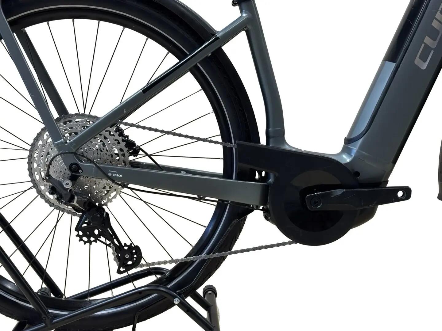 Reconditionné - Vélo électrique Cube Kathmandu Hybrid Pro 625 Shimano-comme neuf 12/14
