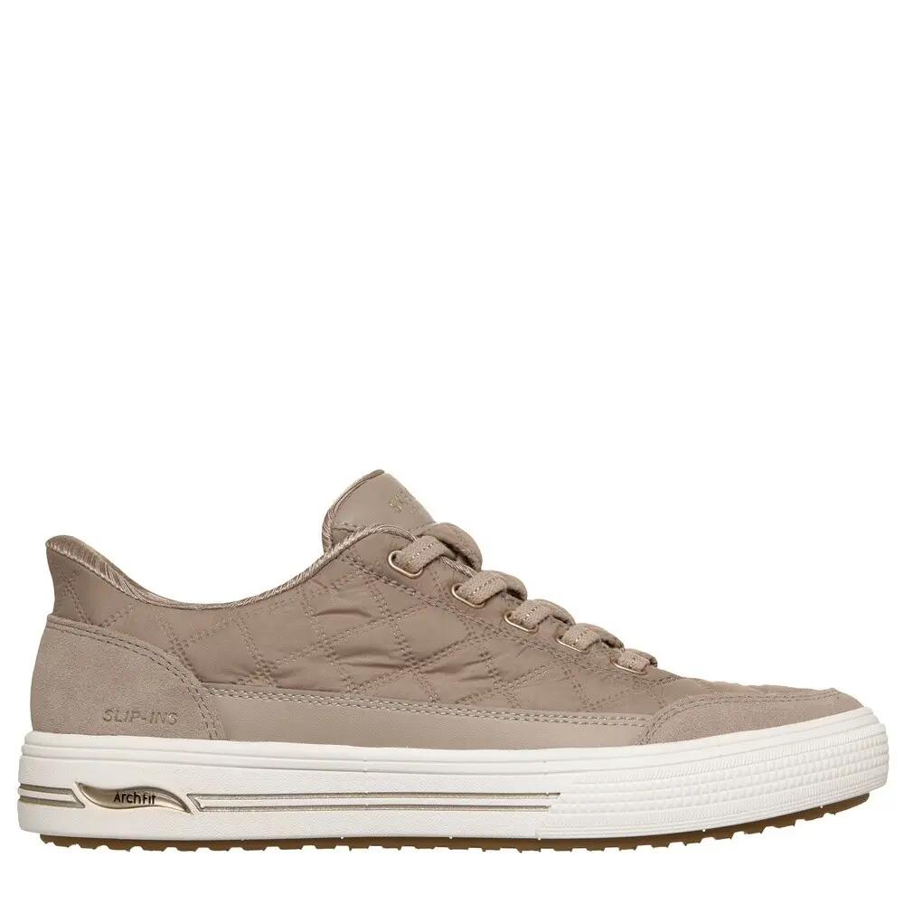 SKECHERS picture